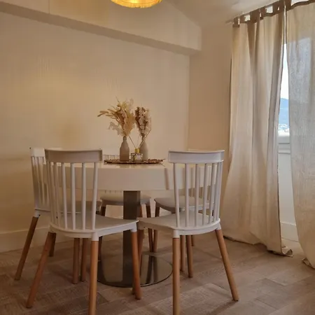 Avec Grande Terrasse * Bastia