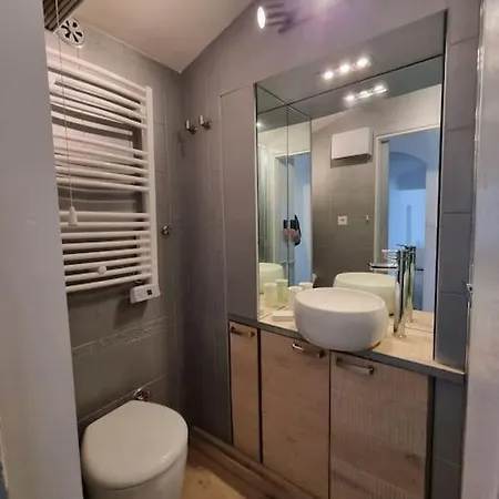 Avec Grande Terrasse