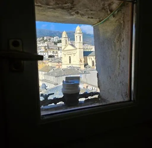 Apartment Avec Grande Terrasse